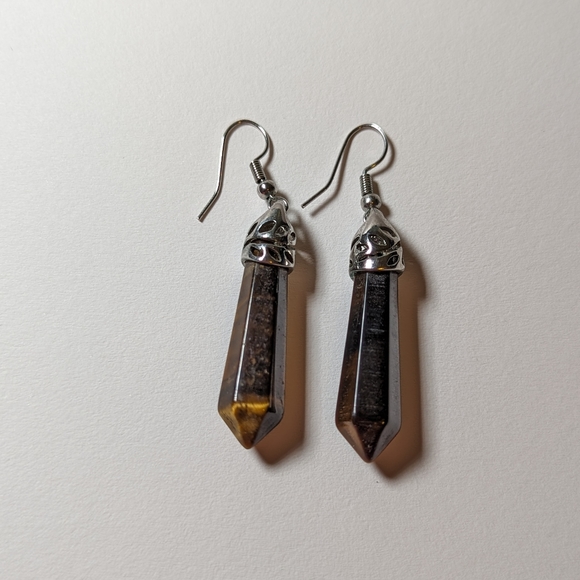 Tiger Eye Point Crystal Earrings - Picture 3 of 4